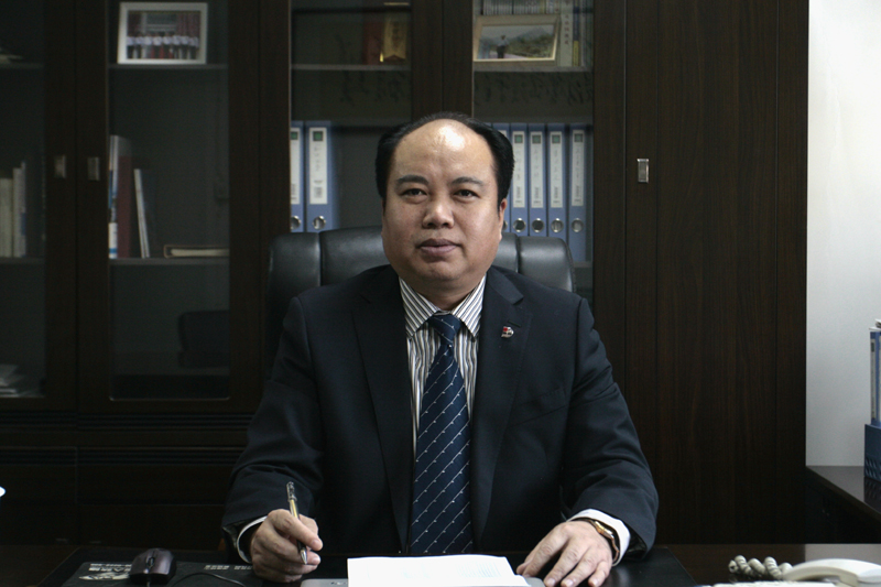 汪栋.jpg